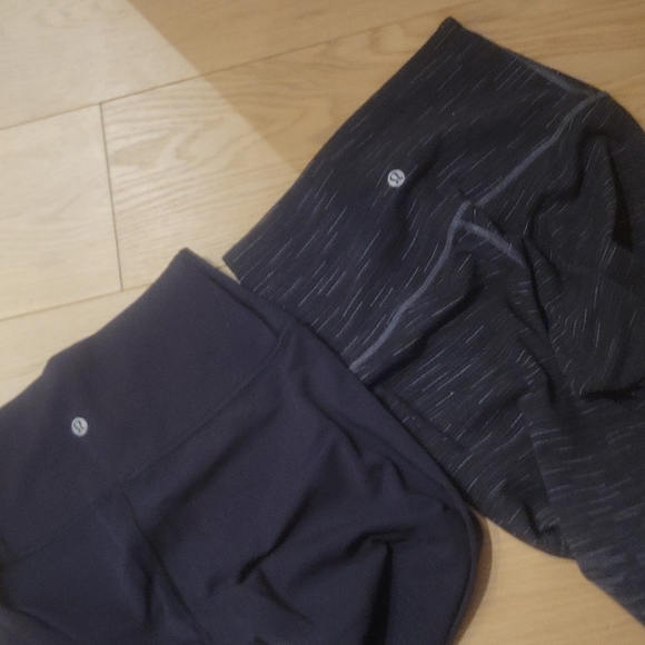Lululemon tights - Picture 2 of 2